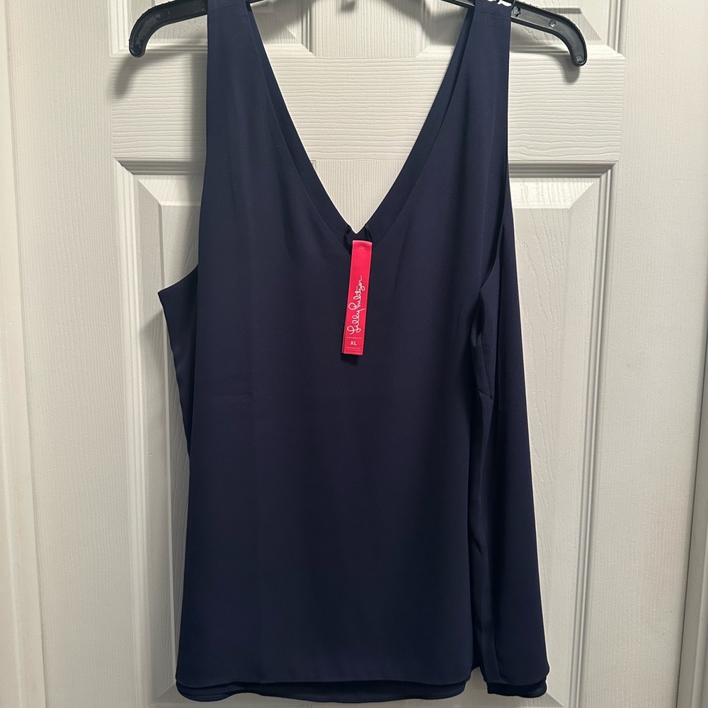 Lily XL navy tank.